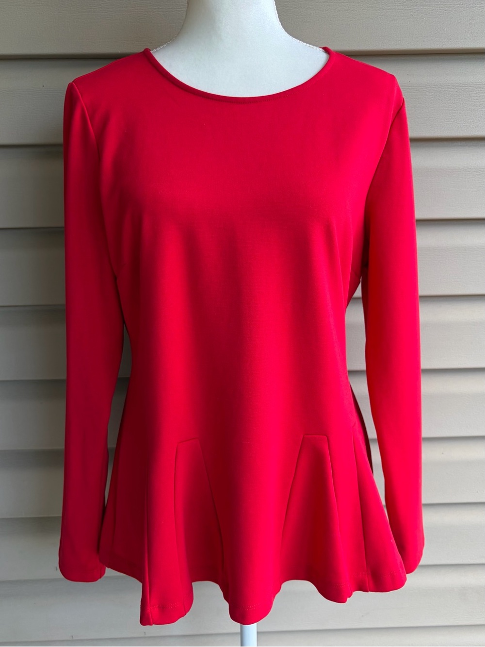 •Catherine Malandrino• Red Peplum Long Sleeve Ponte Knit Top - Size XL